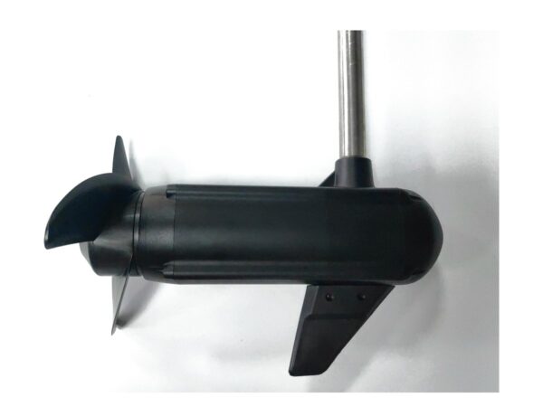 p400-05 Propeller and lower unit of the Wattkeel Torq 3000